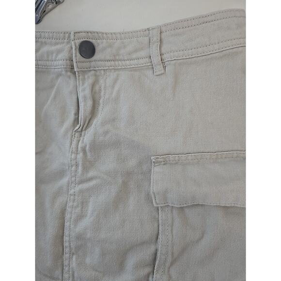 Y2K Mini Skirt Cotton On Bobbie Cargo Mini Skirt Womens 4 Khaki School Party - Picture 6 of 6